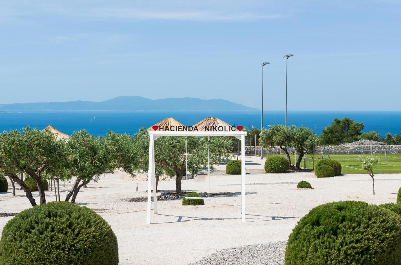 Villa Hacienda Nikolic Milna  Exterior foto